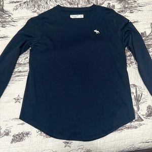 Abercrombie kids 13/14 navy long sleeve